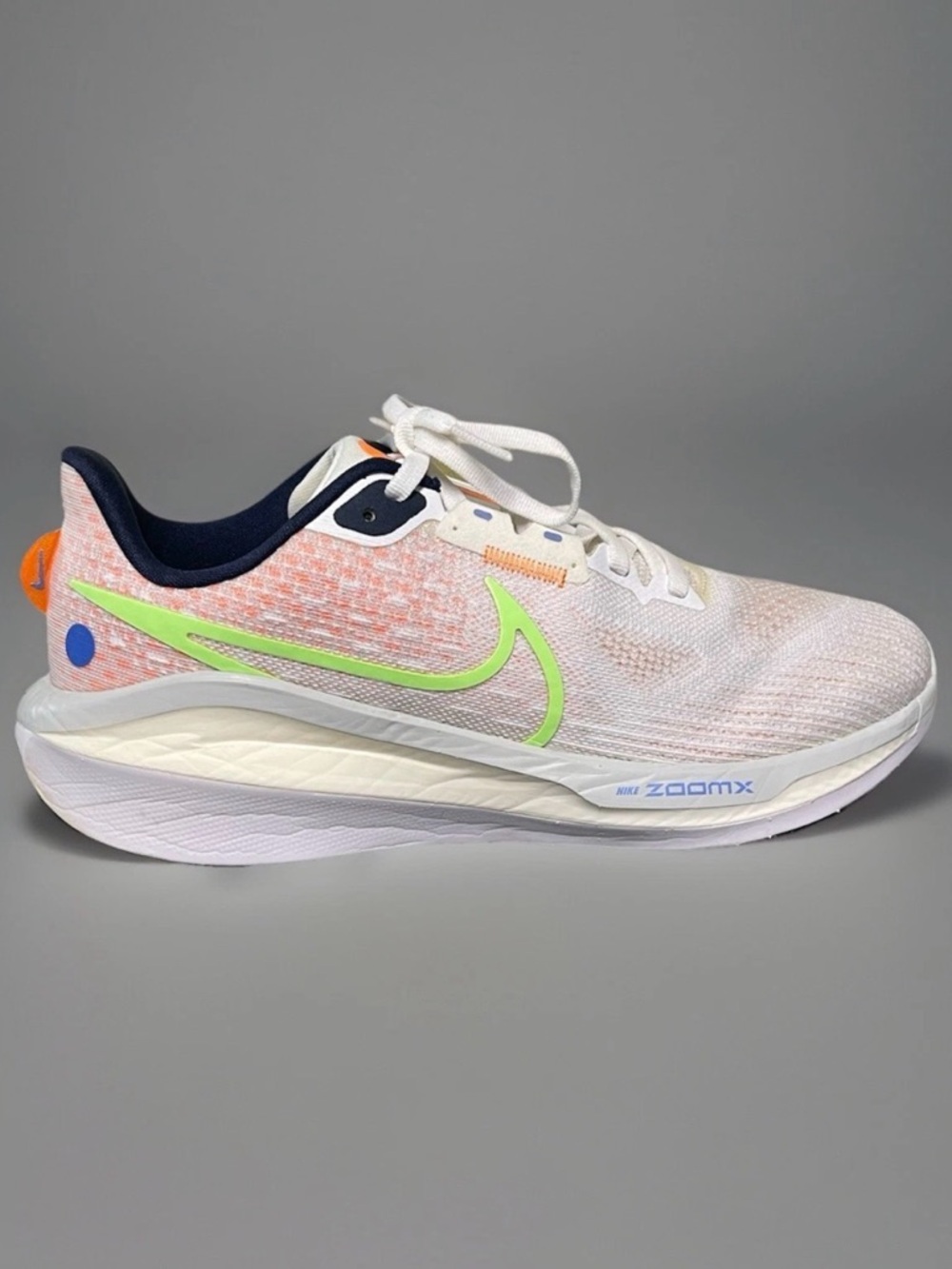 Nike Women's White Neon Green Athletic Running Shoes